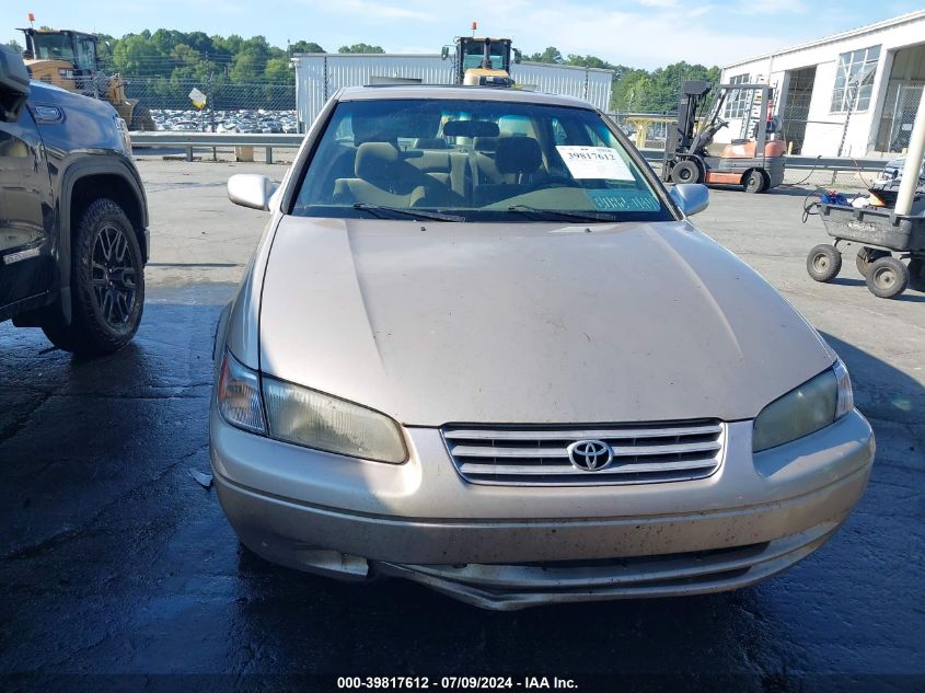 1999 Toyota Camry Le/Xle VIN: JT2BF22K8X0197164 Lot: 39817612