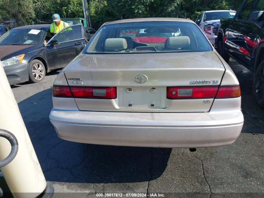 1999 Toyota Camry Le/Xle VIN: JT2BF22K8X0197164 Lot: 39817612