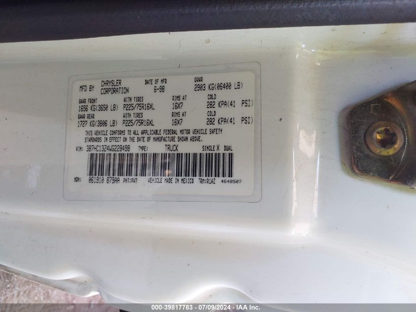 1998 Dodge Ram 1500 St VIN: 3B7HC13Z4WG228498 Lot: 39817783