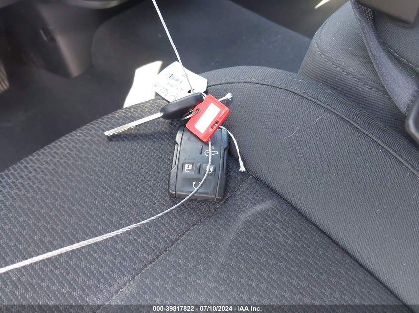 2019 CHEVROLET SILVERADO 1500 CUSTOM - 1GCPYBEH5KZ399441