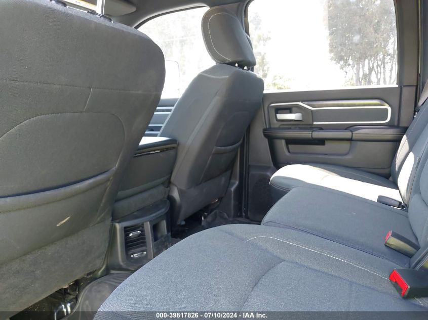 2022 Ram 3500 Big Horn 4X4 8' Box VIN: 3C63R3HL9NG175795 Lot: 39817826