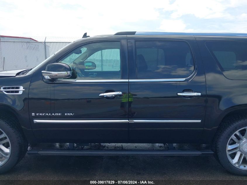 2008 Cadillac Escalade Esv Standard VIN: 1GYFK46818R267447 Lot: 39817829