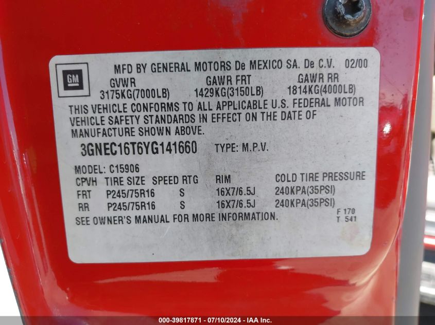 2000 Chevrolet Suburban 1500 Ls VIN: 3GNEC16T6YG141660 Lot: 39817871