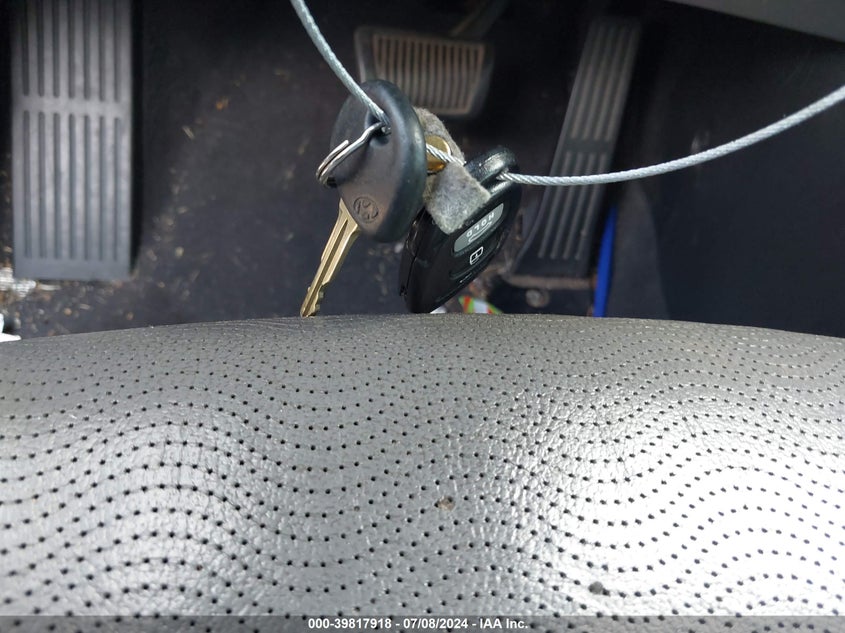 2012 Hyundai Elantra Limited (Ulsan Plant) VIN: KMHDH4AE9CU180177 Lot: 39817918