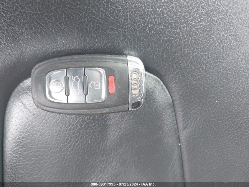 2011 Audi A4 2.0T Premium VIN: WAUBFAFL0BN035803 Lot: 39817995