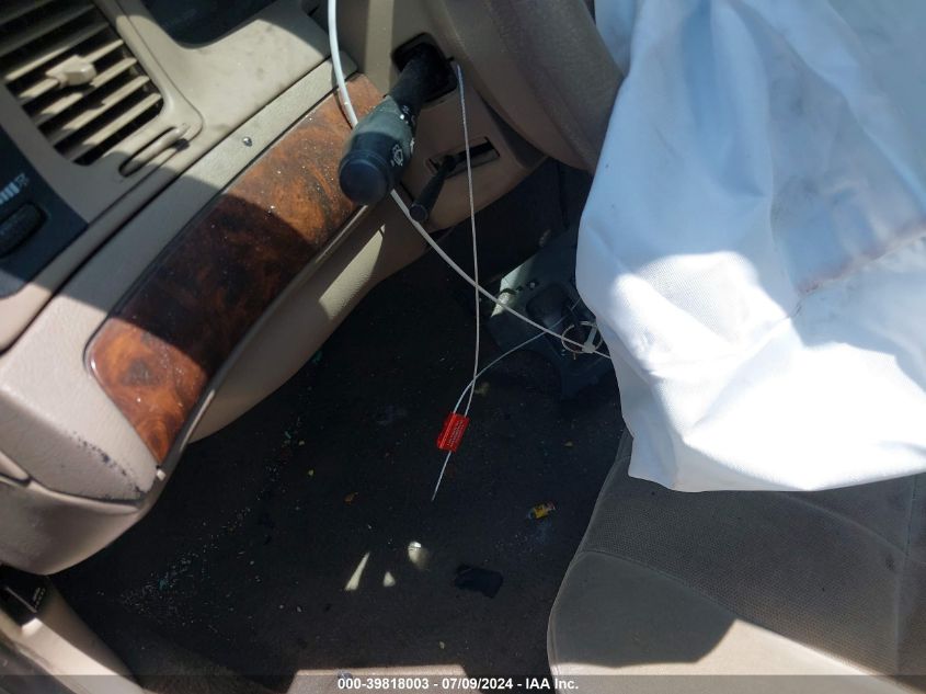 2005 Mercury Grand Marquis Gs VIN: 2MEFM74W45X658224 Lot: 39818003