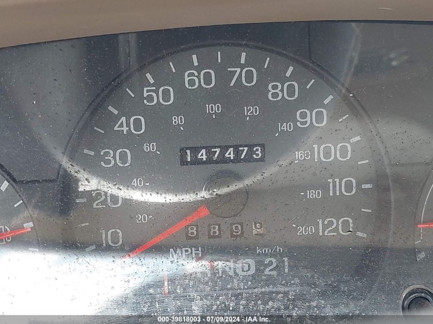 2005 Mercury Grand Marquis Gs VIN: 2MEFM74W45X658224 Lot: 39818003