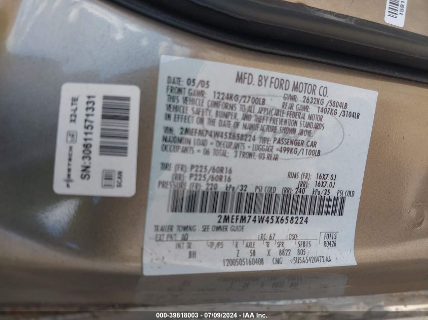 2005 Mercury Grand Marquis Gs VIN: 2MEFM74W45X658224 Lot: 39818003