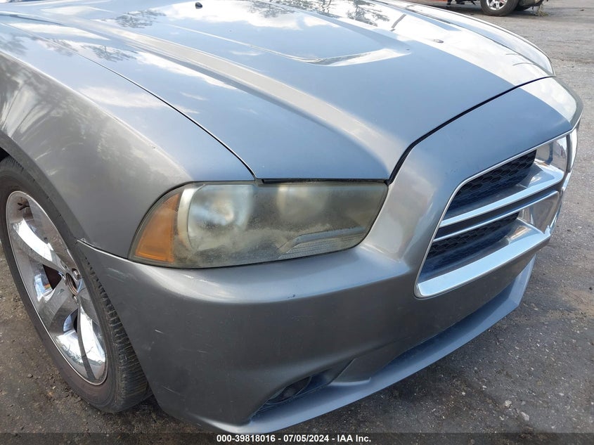 2011 Dodge Charger VIN: 2B3CL3CG2BH606835 Lot: 39818016