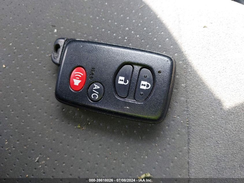 2013 Toyota Prius Three VIN: JTDKN3DU4D1632315 Lot: 39818026