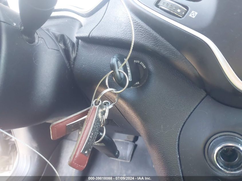 2020 Jeep Cherokee Latitude 4X4 VIN: 1C4PJMCB3LD533425 Lot: 39818088