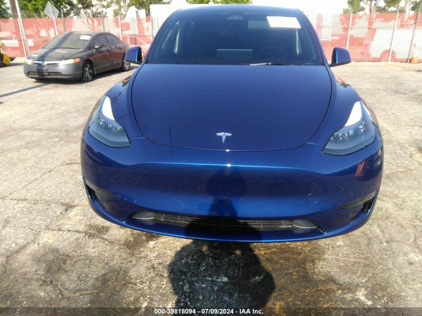 2024 Tesla Model Y VIN: 7SAYGDEE2RF075603 Lot: 39818094