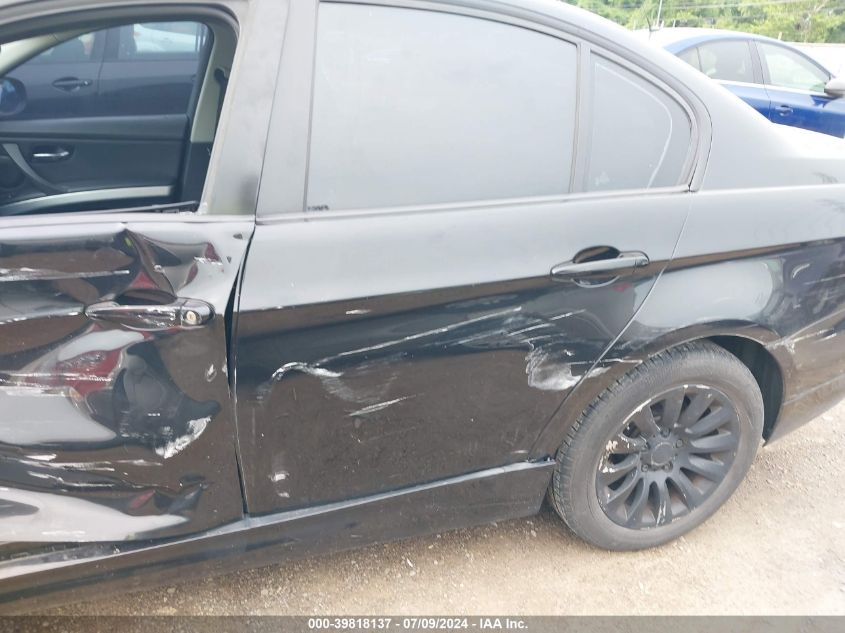 2009 BMW 328 Xi VIN: WBAPK73539A450352 Lot: 39818137