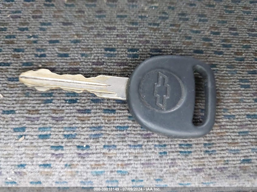 2005 Chevrolet Silverado K2500 Heavy Duty VIN: 1GCHK23U65F802404 Lot: 39818149