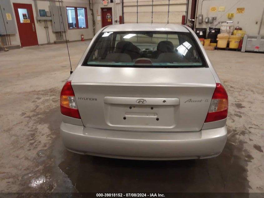 2002 Hyundai Accent Gl VIN: KMHCG45C32U300979 Lot: 39818152