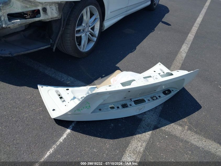 2012 Mercedes-Benz C 250 Luxury/Sport VIN: WDDGF4HB8CR218493 Lot: 39818232