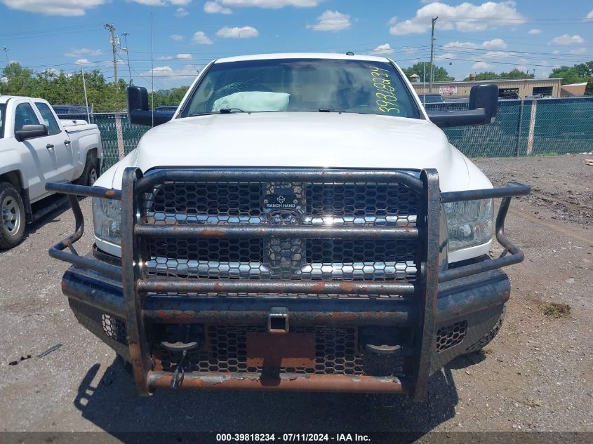 2017 Ram 2500 Tradesman 4X4 8' Box VIN: 3C6UR5HL8HG589087 Lot: 39818234