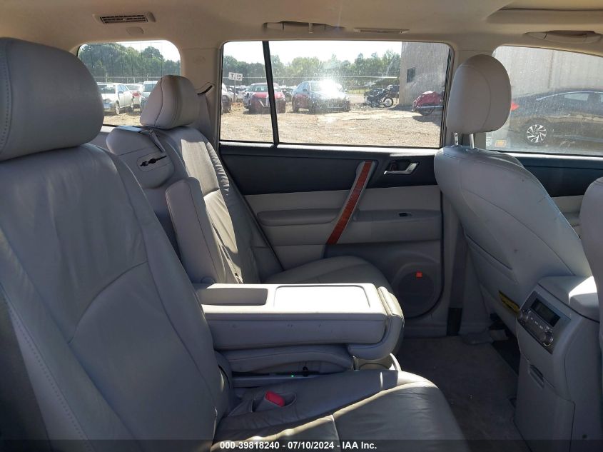 2009 Toyota Highlander Limited VIN: JTEDS42A492087438 Lot: 39818240