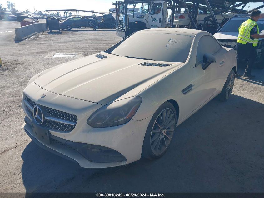 WDDPK3JA2KF163451 2019 Mercedes-Benz Slc 300