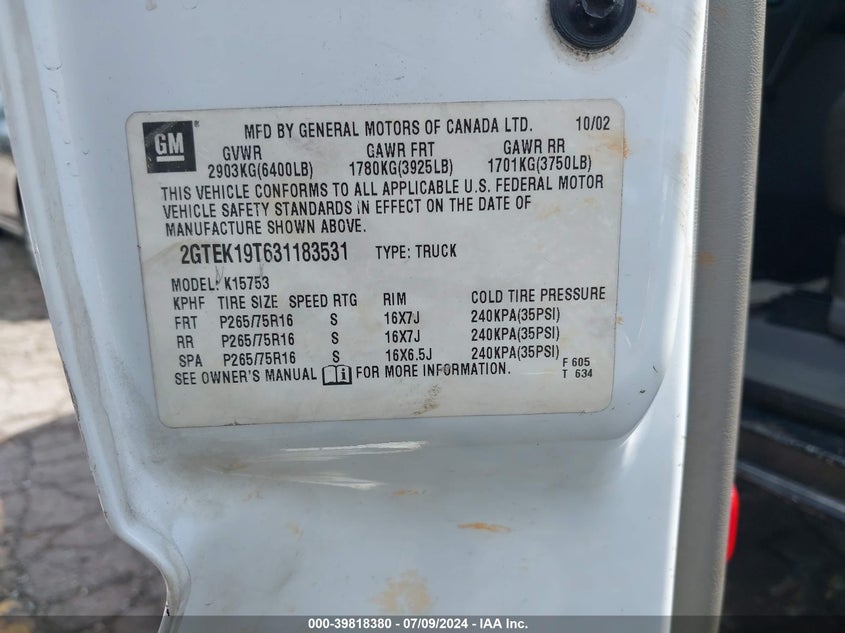 2000 Chevrolet Silverado K1500 VIN: 2GCEK19T6Y1374616 Lot: 39818380