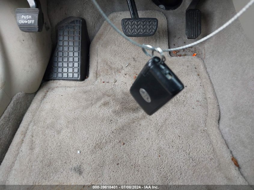 2008 Toyota Prius VIN: JTDKB20UX87746721 Lot: 39818401