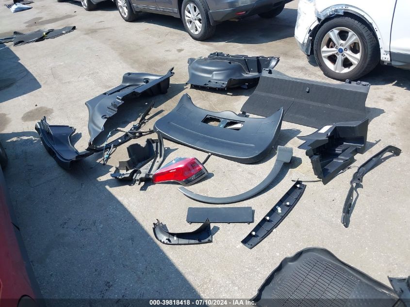 2017 TOYOTA RAV4 XLE - 2T3RFREV9HW624756