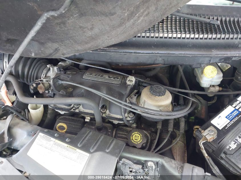 2004 Chrysler Town & Country Touring VIN: 2C4GP54L74R589751 Lot: 39818424