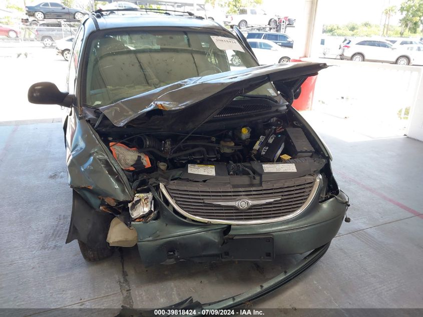 2004 Chrysler Town & Country Touring VIN: 2C4GP54L74R589751 Lot: 39818424