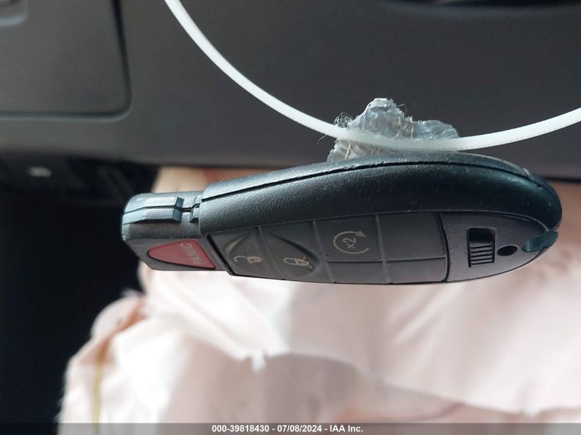 2018 Jeep Cherokee Latitude 4X4 VIN: 1C4PJMCX1JD545386 Lot: 39818430