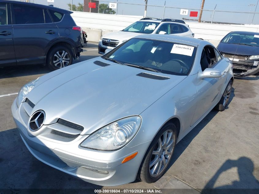 2005 Mercedes-Benz Slk 350 VIN: WDBWK56FX5F038948 Lot: 39818604