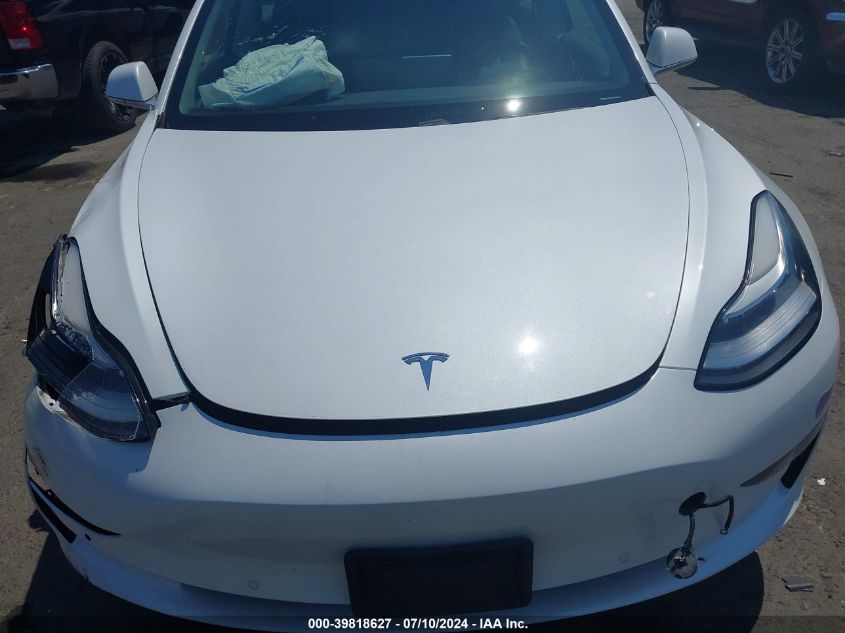 2019 Tesla Model 3 VIN: 5YJ3E1EB5KF452948 Lot: 39818627