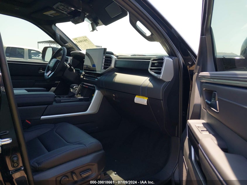 2024 TOYOTA TUNDRA PLATINUM - 5TFNA5DB3RX196418