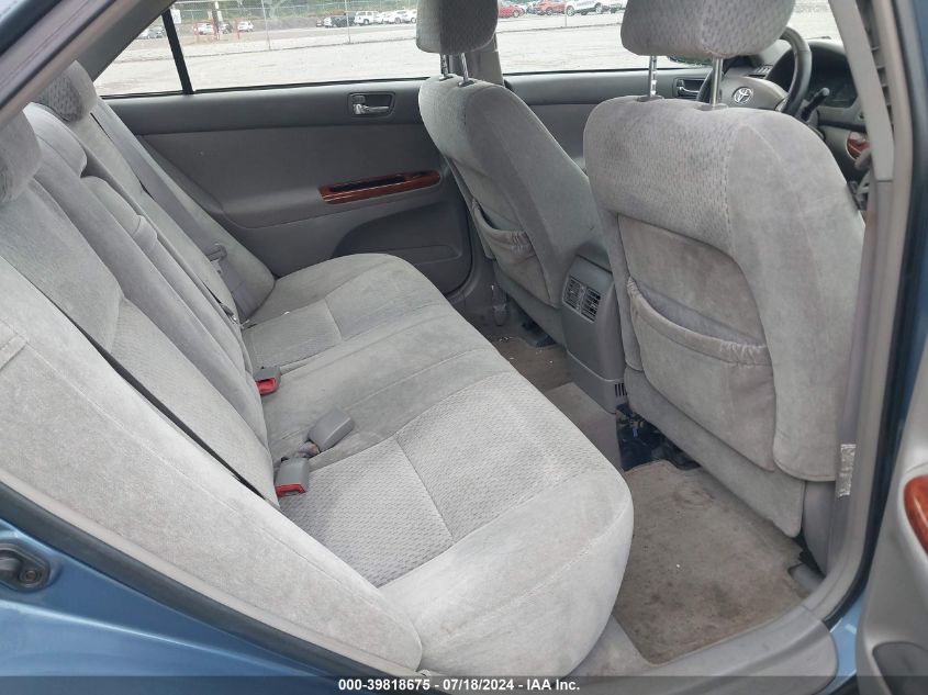 2004 Toyota Camry Le/Xle/Se VIN: 4T1BE30K04U882990 Lot: 39818675