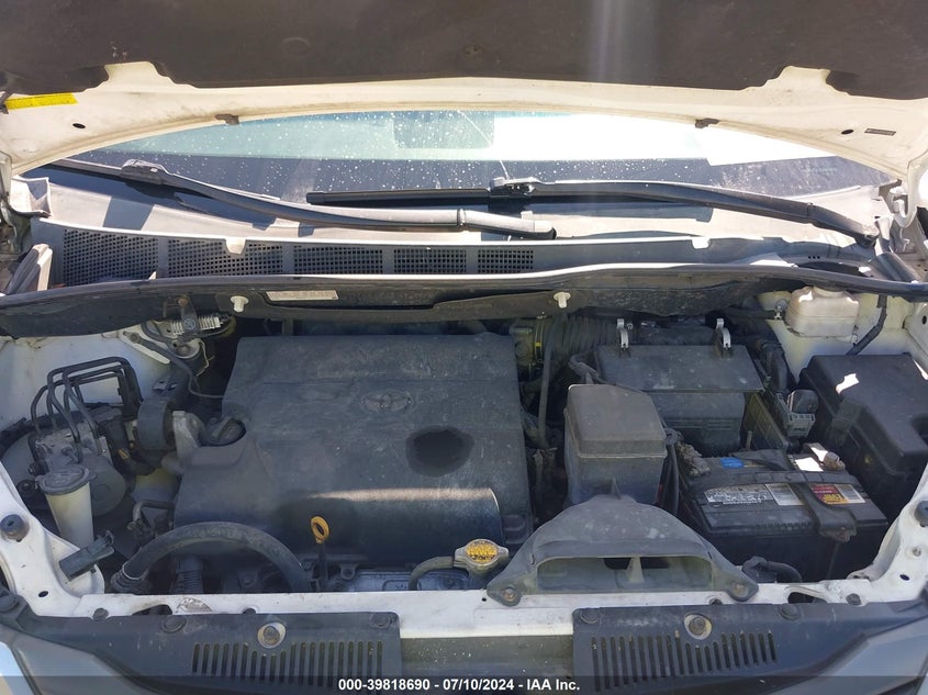 2012 Toyota Sienna Xle V6 8 Passenger VIN: 5TDYK3DCXCS268851 Lot: 39818690