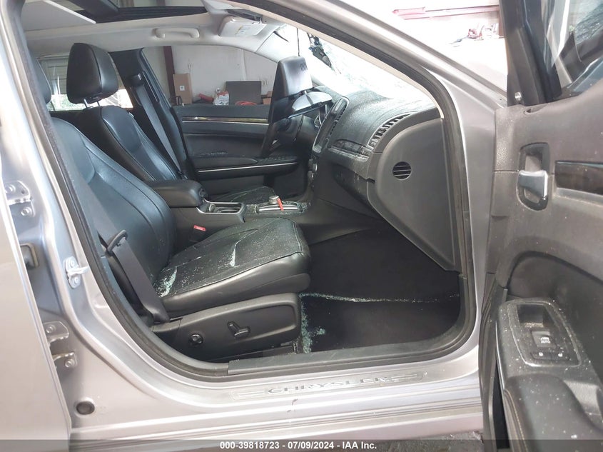 2017 Chrysler 300C VIN: 2C3CCAEG7HH570301 Lot: 39818723