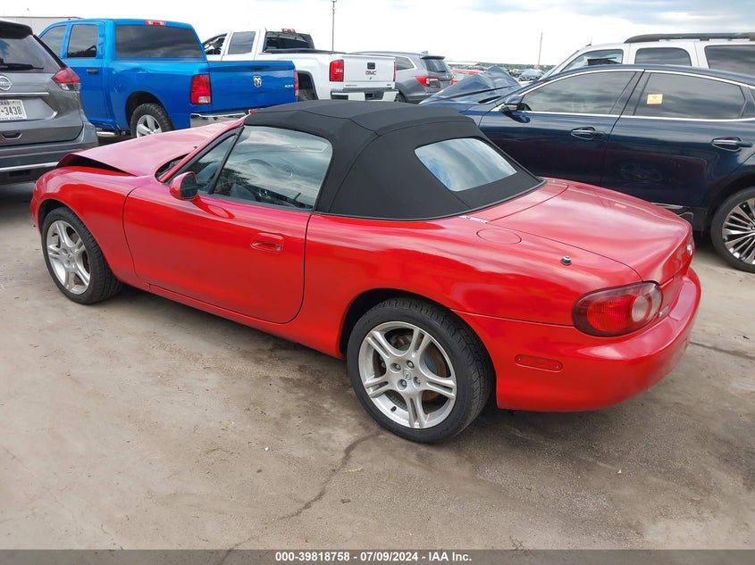2005 Mazda Mx-5 Miata Cloth VIN: JM1NB353350412814 Lot: 39818758