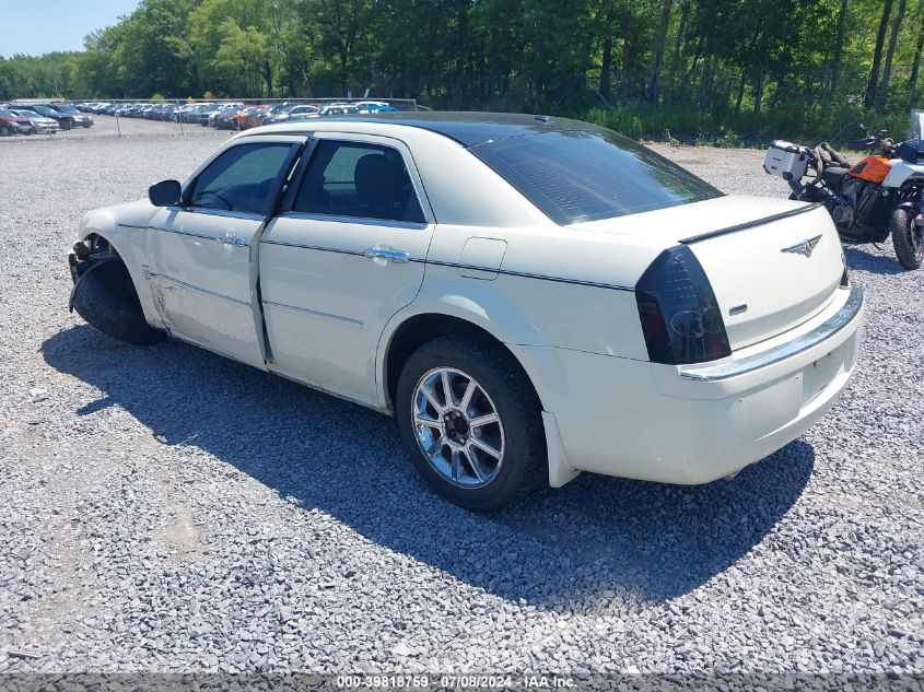2007 Chrysler 300C VIN: 2C3LK63H67H670030 Lot: 39818759