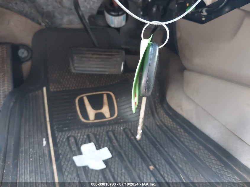 2010 Honda Civic Lx VIN: 19XFA1F51AE043884 Lot: 39818793