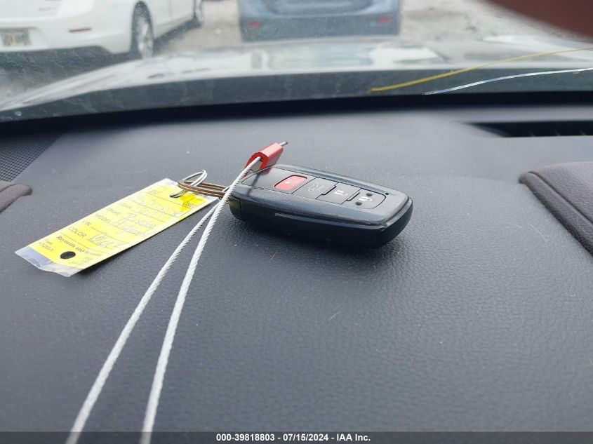 2021 Toyota Highlander - 5TDGZRBH2MS141750