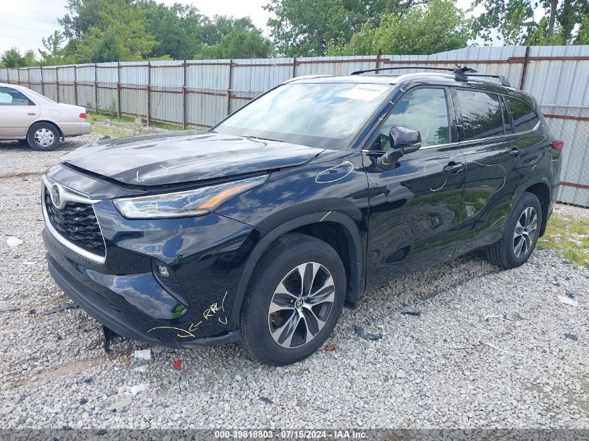 2021 Toyota Highlander - 5TDGZRBH2MS141750