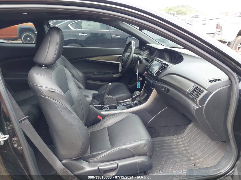 VIN 1HGCT2B08HA002664 2017 HONDA ACCORD TOURING V6
