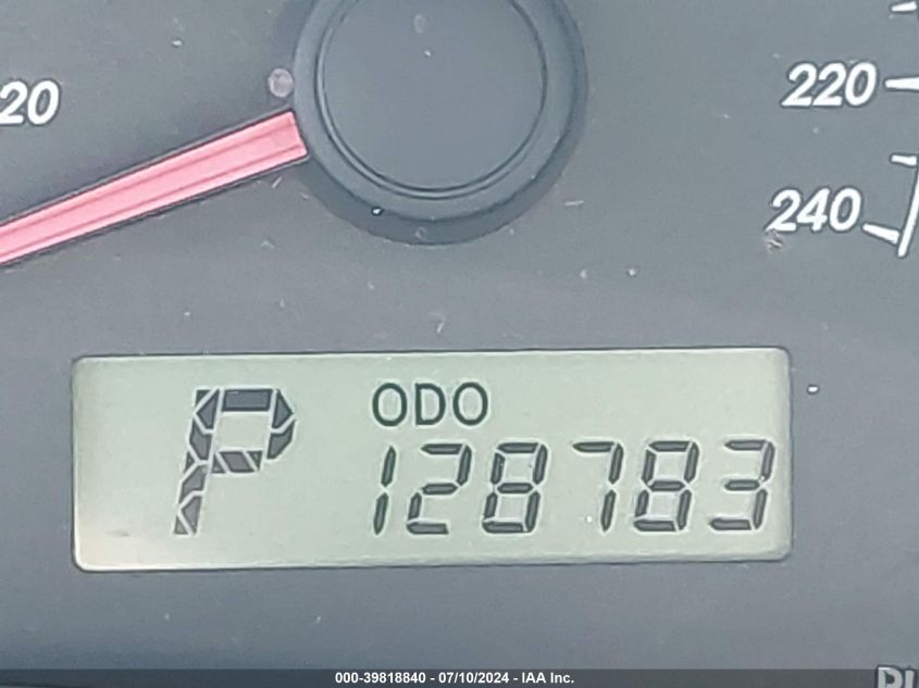 2010 Toyota Corolla Le VIN: 2T1BU4EEXAC413236 Lot: 39818840