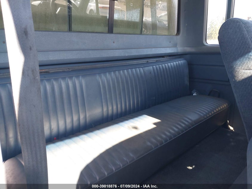 1988 Ford F250 VIN: 1FTHX26H0JKA85970 Lot: 39818876