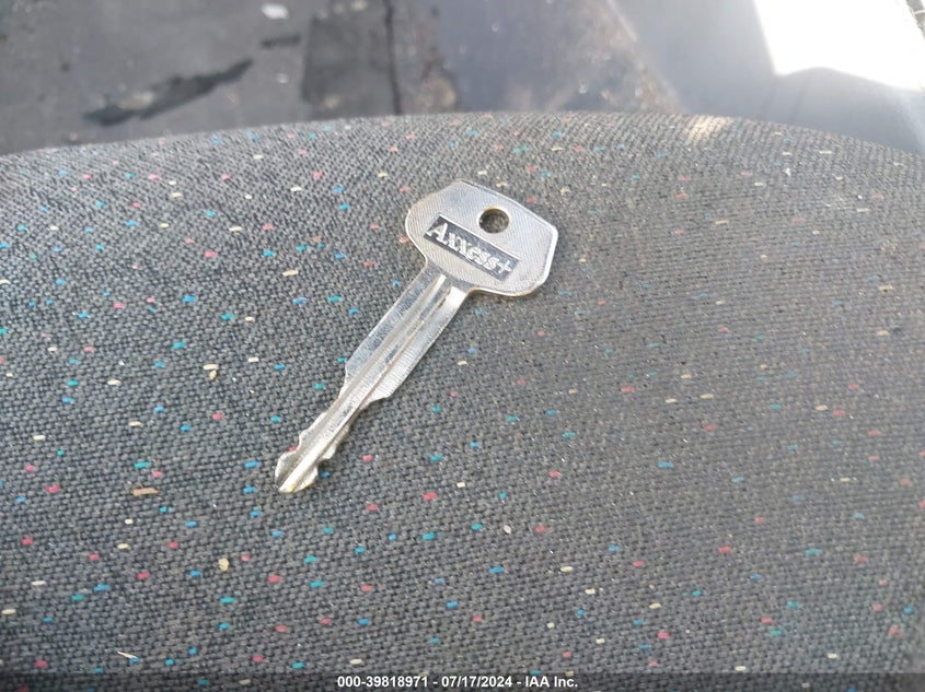 2003 Hyundai Accent L VIN: KMHCF35C03U236530 Lot: 39818971