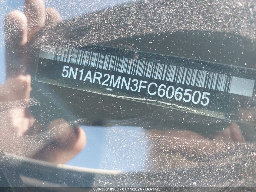 2015 Nissan Pathfinder Platinum/S/Sl/Sv VIN: 5N1AR2MN3FC606505 Lot: 39818980