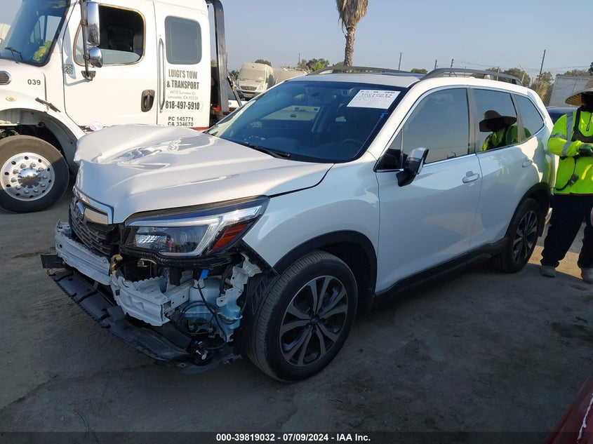2021 SUBARU FORESTER LIMITED - JF2SKAUC5MH466187