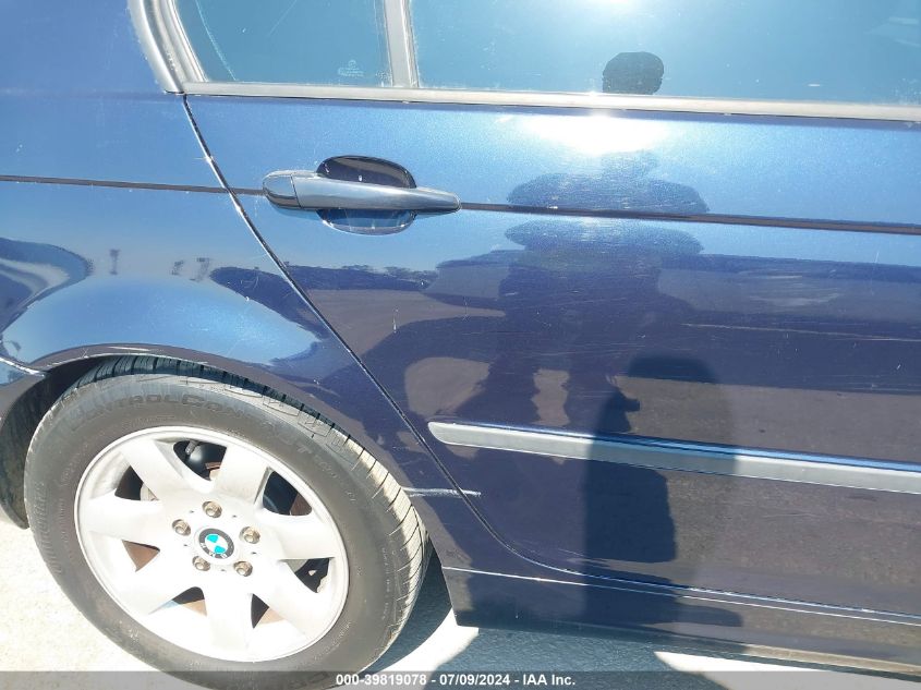 1999 BMW 323 I Automatic VIN: WBAAM3337XFP54100 Lot: 39819078