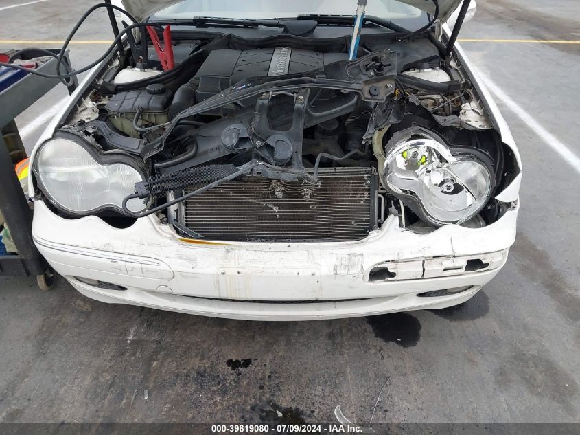 2004 Mercedes-Benz C 320 4Matic VIN: WDBRF84J84F445269 Lot: 39819080