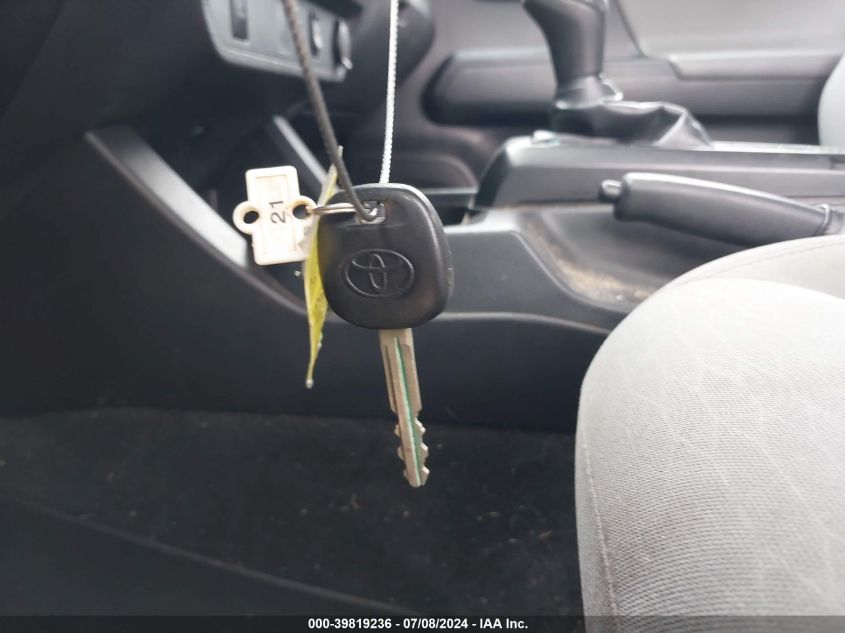 2019 Toyota Tacoma Sr VIN: 5TFRX5GN9KX146702 Lot: 39819236