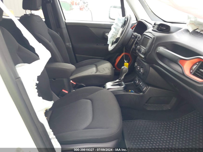 VIN ZACCJBAB4JPH35128 2018 JEEP RENEGADE UPLAND EDITION 4X4